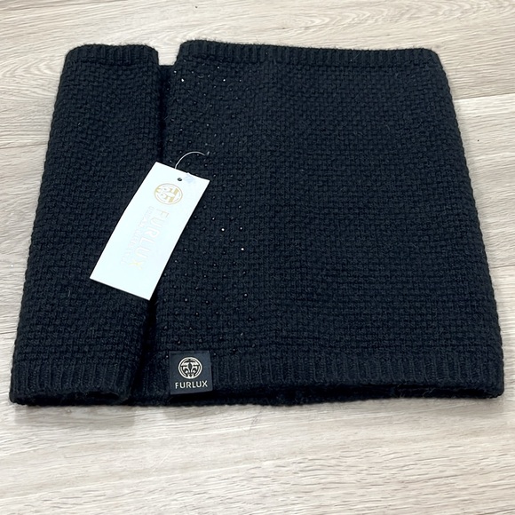 NWT FURLUX Wool/Cashmere Black Infinity Scarf Rhinestones - Picture 6 of 9
